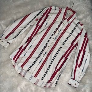 Crispy white 90’s button up